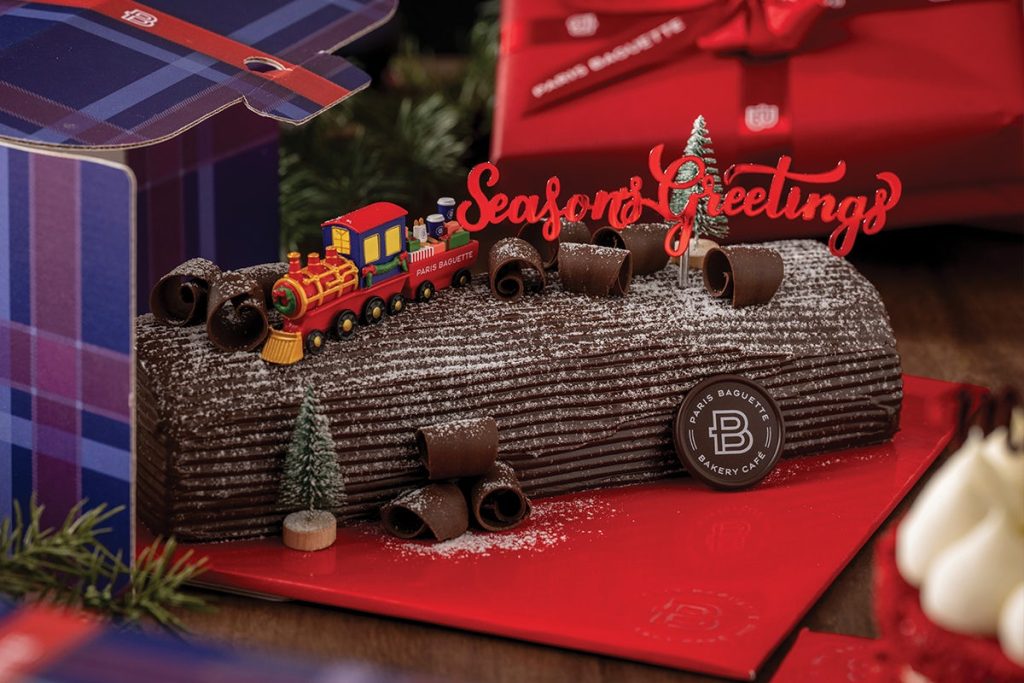 Holiday Chocolate French Roll Cake | Holiday Cakes | Paris Baguette